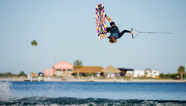 2025 RONIX RXT | BLACKOUT