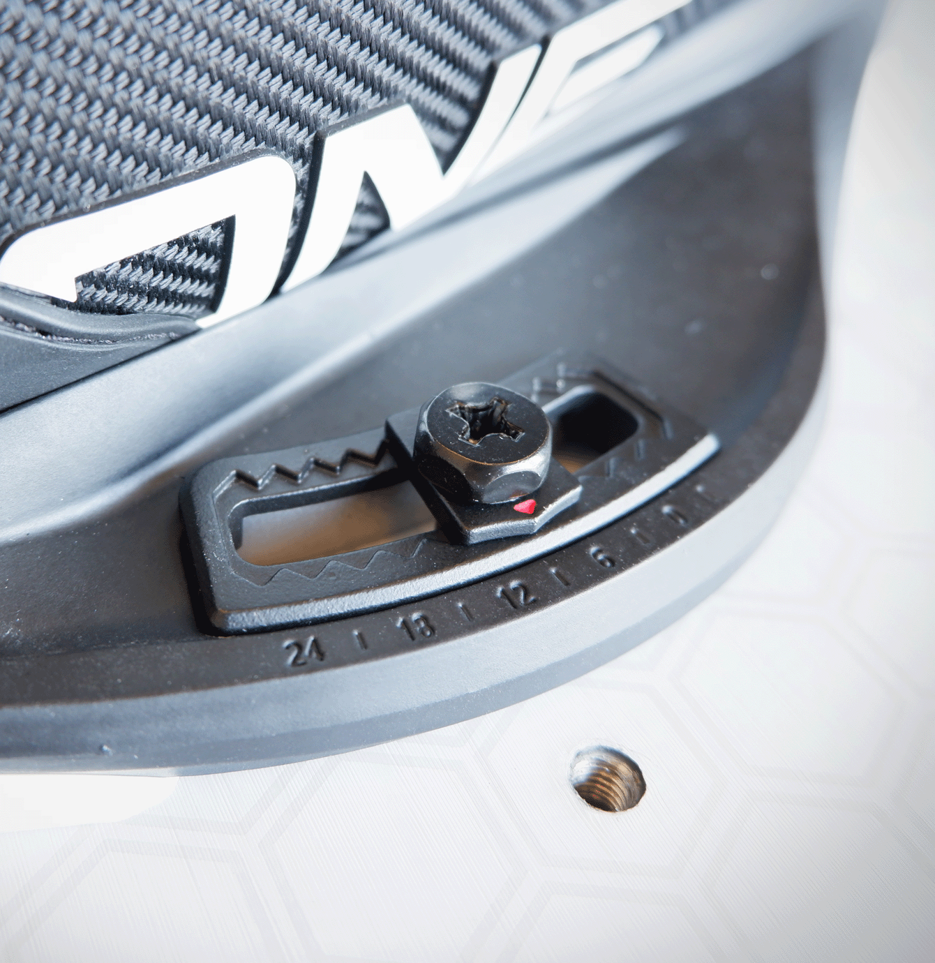 RONIX M6 SHARKTOOTH BOOT HARDWARE